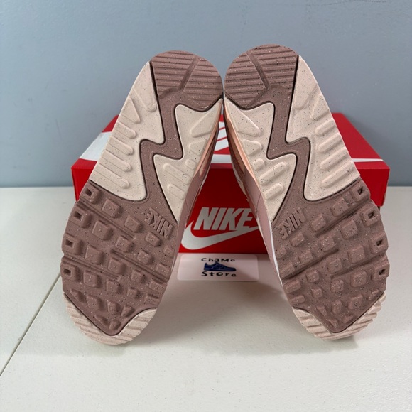 Nike Air Max 90 NN PRM Running Shoes White Particle Pink HQ1783 100 Women's Sz 7 - Picture 7 of 8